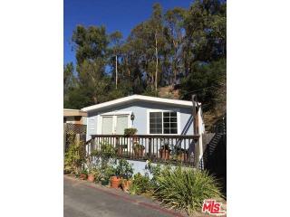 27 Paradise Cove Rd, Malibu, CA 90265-8027