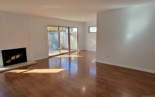 5750 Erlanger St, San Diego, CA 92122-3802