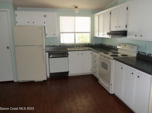 942 Frangi Pani Dr, Sebastian, FL 32976-7128