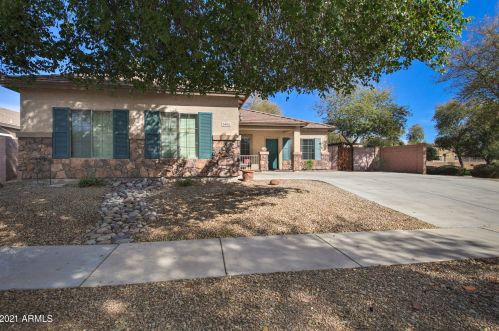3492 Elgin St, Gilbert, AZ 85295-7681