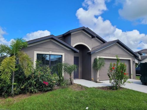 162 Shadowview Ct, Lehigh Acres FL  33974-0802 exterior