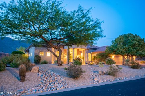 11714 Charter Oak Dr, Scottsdale, AZ 85259-2741