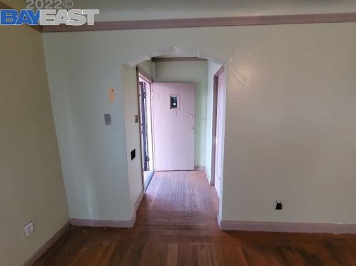 1383 Elm St, West Pittsburg, CA 94565-2735