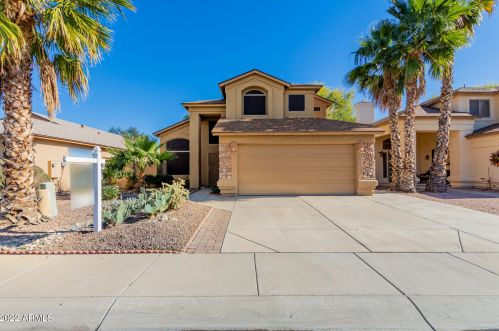 17109 Larkspur Ln, Sun City, AZ 85374-3407