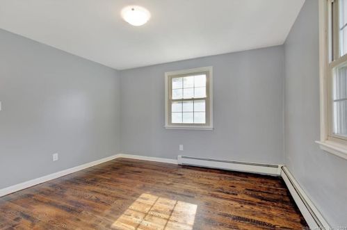 1300 Spindle Hill Rd, Waterbury CT  06716-1223 exterior