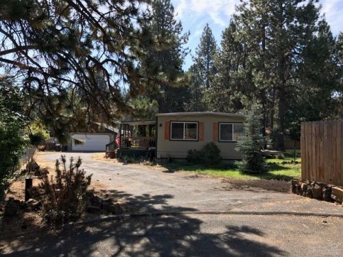 19939 Pine Cone Dr, Bend, OR 97702-9037