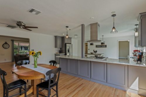 1308 Highland Dr, Modesto CA  95354-1548 exterior