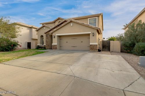 1479 Magnum Rd, San Tan Valley, AZ 85140-3188