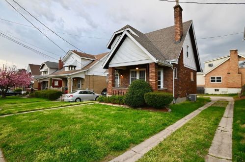131 Bonnie Leslie Ave, Newport, KY 41073-1731