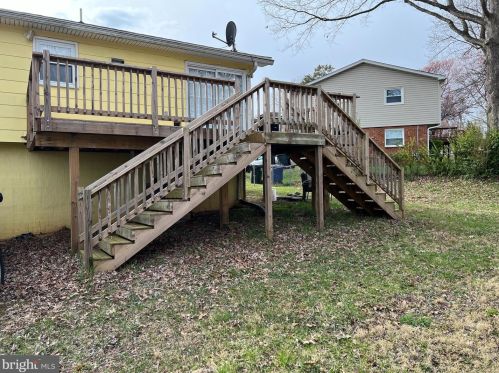 13541 Kaslo Dr, Woodbridge VA  22193-4629 exterior