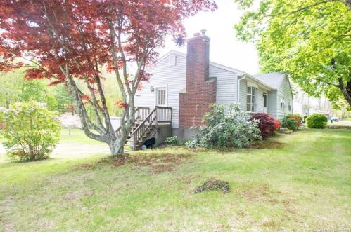 72 Burnham Hwy, Norwich, CT 06351-2931