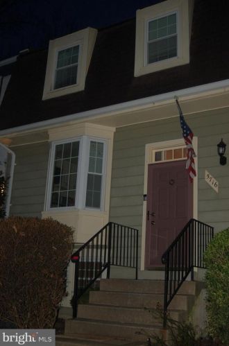 5716 Wood Mouse Ct, Springfield, VA 22015-2736