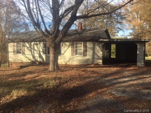 2022 Rayon St, Statesville, NC 28677-4831