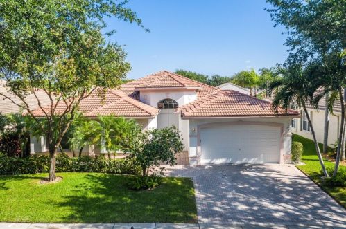 7221 Francisco Bend Dr, Delray Beach, FL 33446-5613