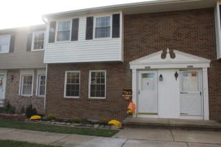 1256 Carpenter Rd, Brunswick, OH 44212-3167
