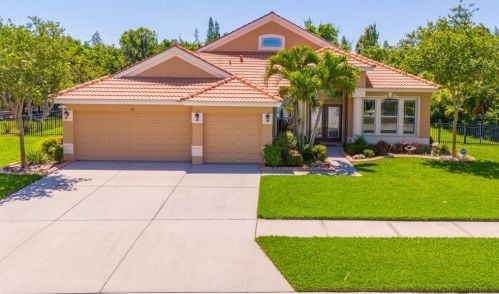 311 Royal Bonnet Dr, Ruskin, FL 33572-3536