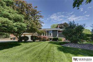 5708 Willit St, Omaha, NE 68152-1852