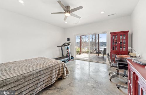 24234 Lands End Dr, Madison Mills VA  22960-3543 exterior