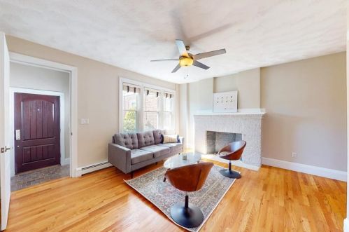 172 Irving Ave, Providence, RI 02906-5407