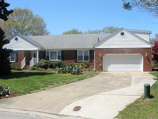 1100 Somerton Ln, Chesapeake, VA 23322-7773