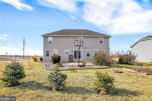 867 Shanks Church Rd, Upton, PA 17225-8945