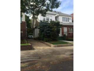 1078 4th St, Brooklyn, NY 11230-3305