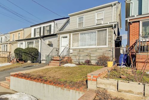 90-37 207th St, Jamaica, NY 11428-2236