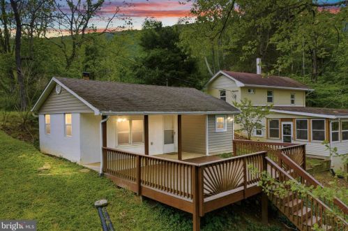 3674 Headley Rd, Maurertown, VA 22644-2855