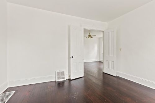 2358 Holton St, Milwaukee WI  53212-3356 exterior