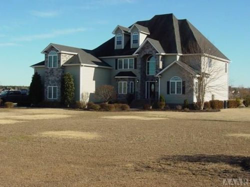 126 Regency Cir, Moyock, NC 27958-8743