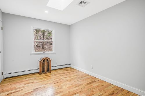 147 Waterside Ave, Northport NY  11768-2154 exterior