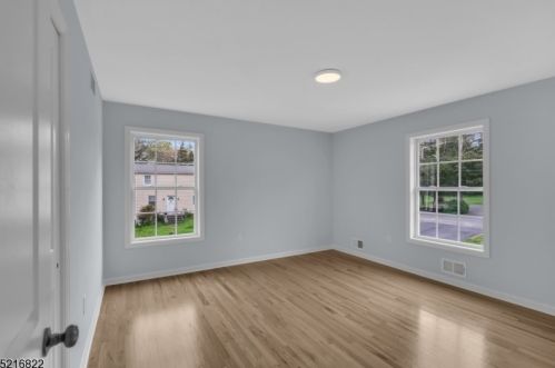 13 Sunset Ave, Princeton NJ  08540-8530 exterior