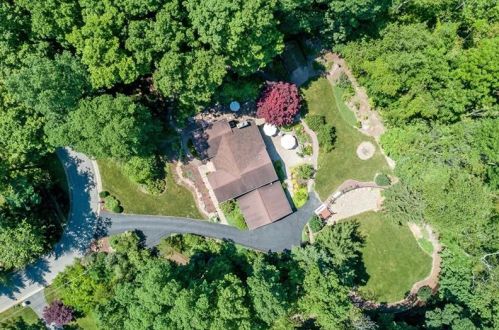 221 Trinity Dr, Canonsburg, PA 15317-2515