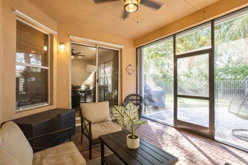 8931 Briarwood Meadow Ln, Boynton Beach FL  33473-7817 exterior