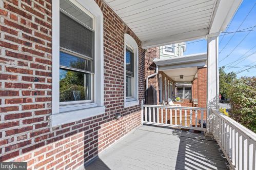 839 Clayton St, Wilmington DE  19805-5332 exterior