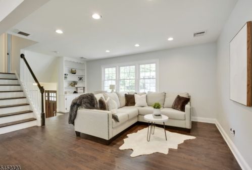 83 Montrose Ave, Fanwood NJ  07023-1111 exterior