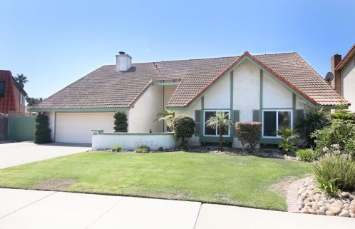 206 Wisteria Ct, Santa Maria CA  93455-3417 exterior