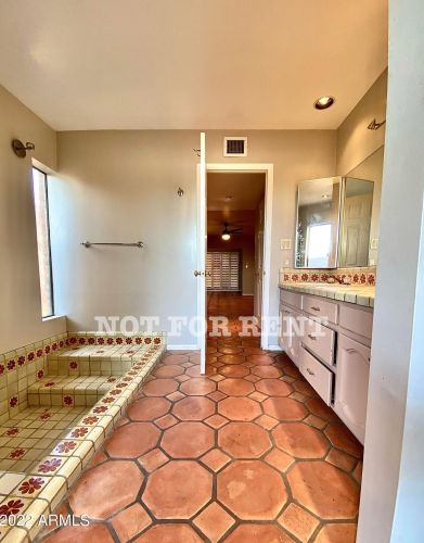 6756 17 Pl, Phoenix AZ 85024-4314 exterior