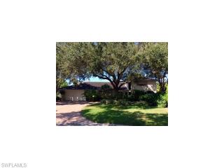 713 Teal Ct, Naples FL  34108-3436 exterior