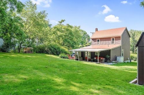 3737 Bakerstown Rd, Gibsonia, PA 15044-9737