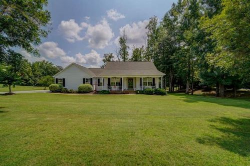 2 Chestnut Rdg Dr, Inman SC  29349-4517 exterior