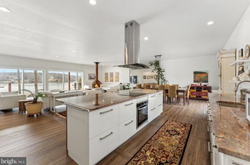 24234 Lands End Dr, Madison Mills VA  22960-3543 exterior