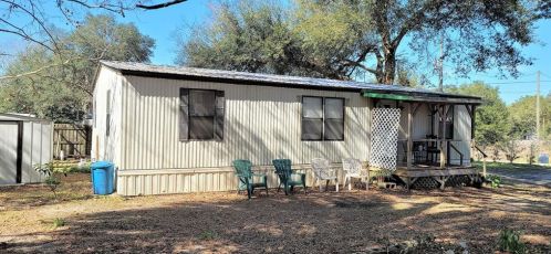 10450 131st Pl, Ocklawaha, FL 32179-4957