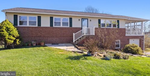 2102 Flowing Springs Rd, Charles Town WV  25414-5853 exterior