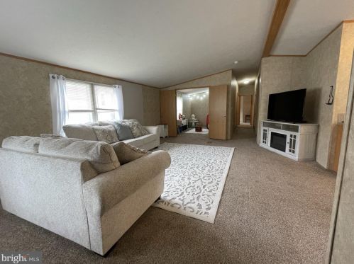 33 Frieden Mnr, Schuylkill Haven, PA 17972-9554