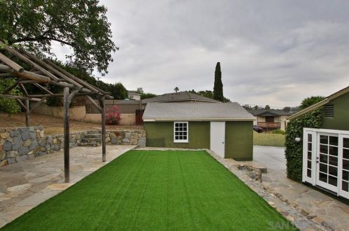 7574 Seneca Pl, La Mesa CA  91942-8837 exterior