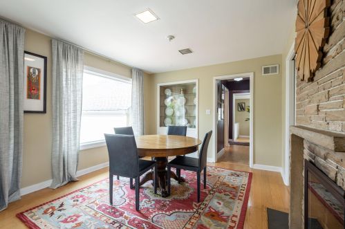 8605 Ravenswood Cir, Milwaukee WI 53226-4657 exterior