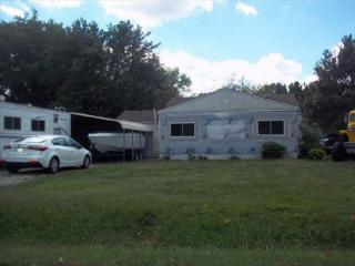 3391 Grace St, Greenwood, IN 46143-8535