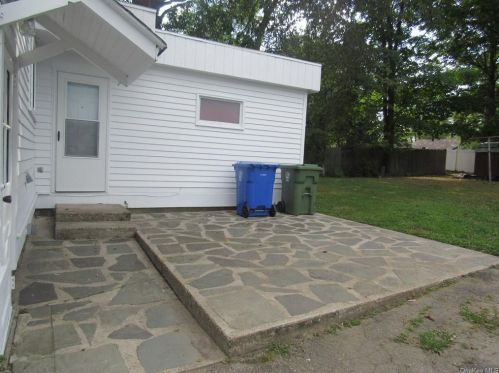 159 South St, Middletown NY  10940-6525 exterior