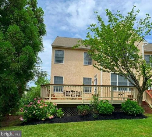 100 Bolton Ct, Prospectville PA exterior